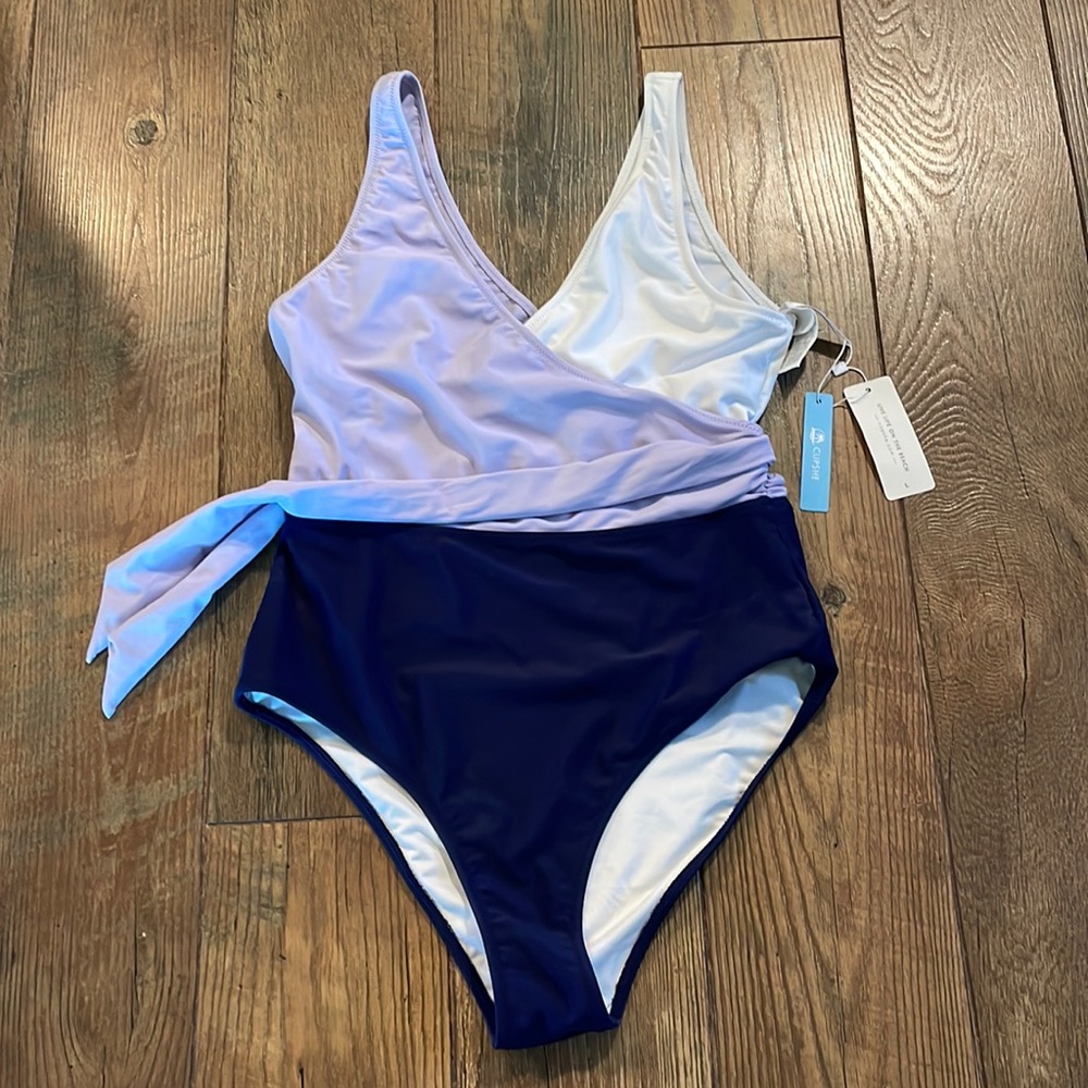 NWT Cupshe